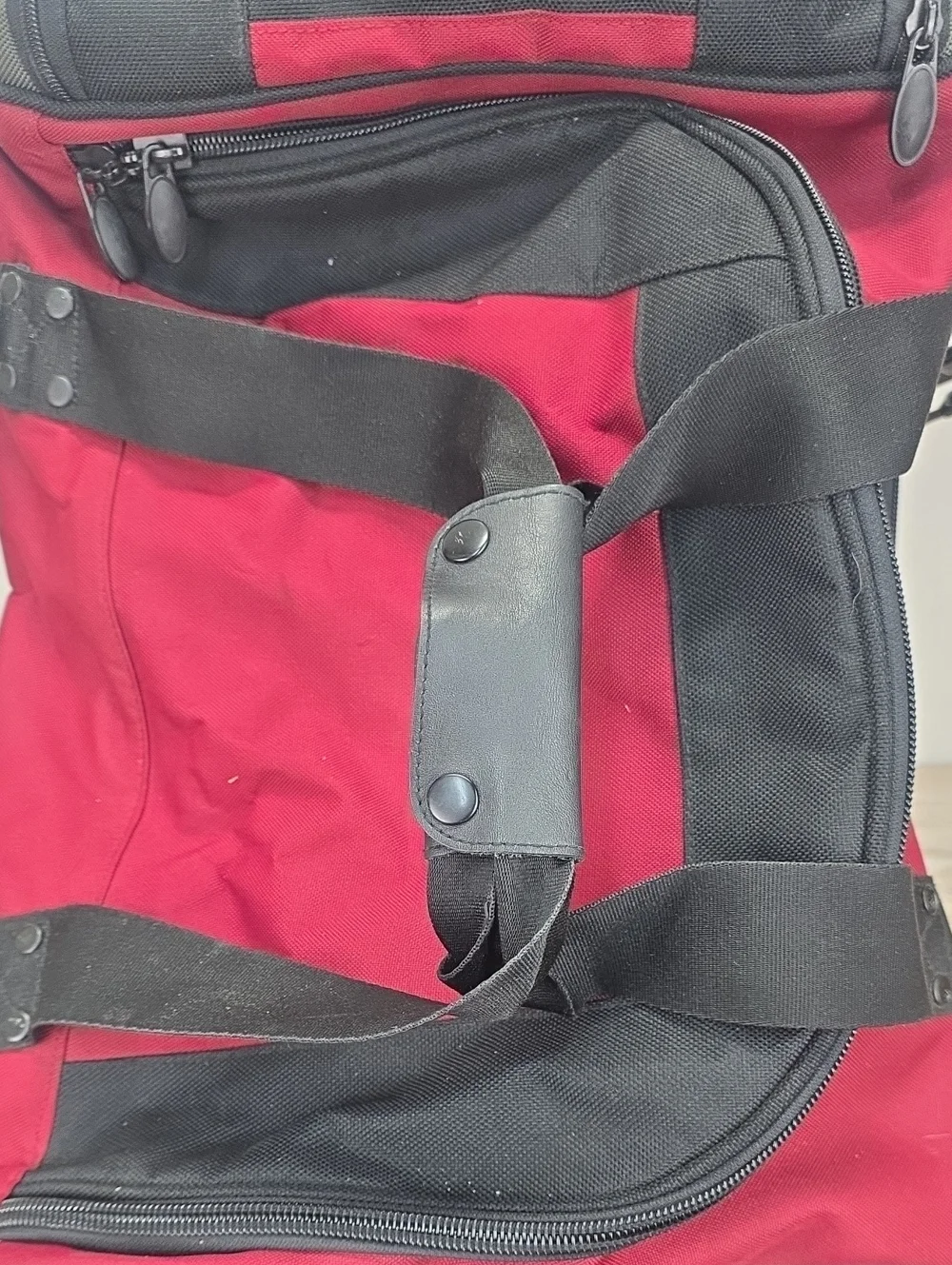 ​Eddie Bauer Burgundy Red Drop-Bottom Rolling Duffel Bag Suitcase Travel Luggage